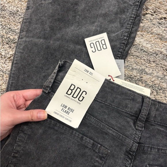 BDG Low Rise Flare Leg Corduroy Jeans Sz 28Wx32L NWT | Urban Outfitters Jeans - - Picture 10 of 13